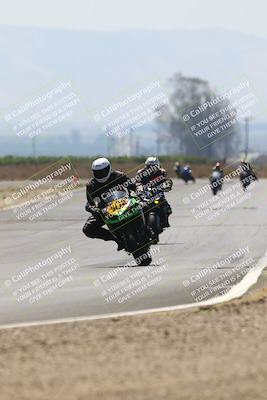media/Jun-07-2025-TrackDaz (Sat) [[4413525952]]/B Group/220pm (Turn 9)/